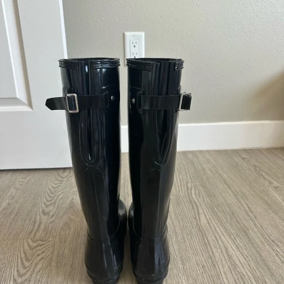 Hunter Boots Sz 8 - Picture 6 of 7